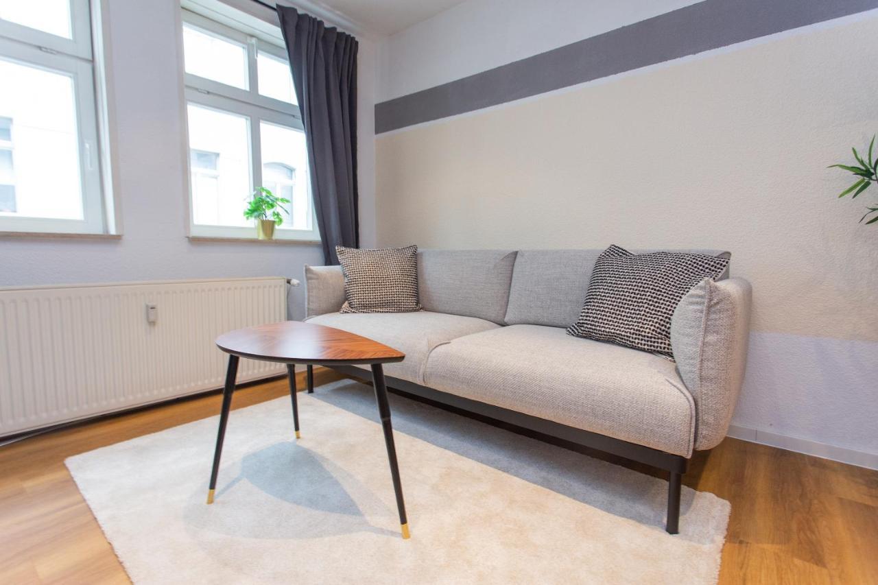 Fullhouse - Halle - Ku15 Apartments ภายนอก รูปภาพ