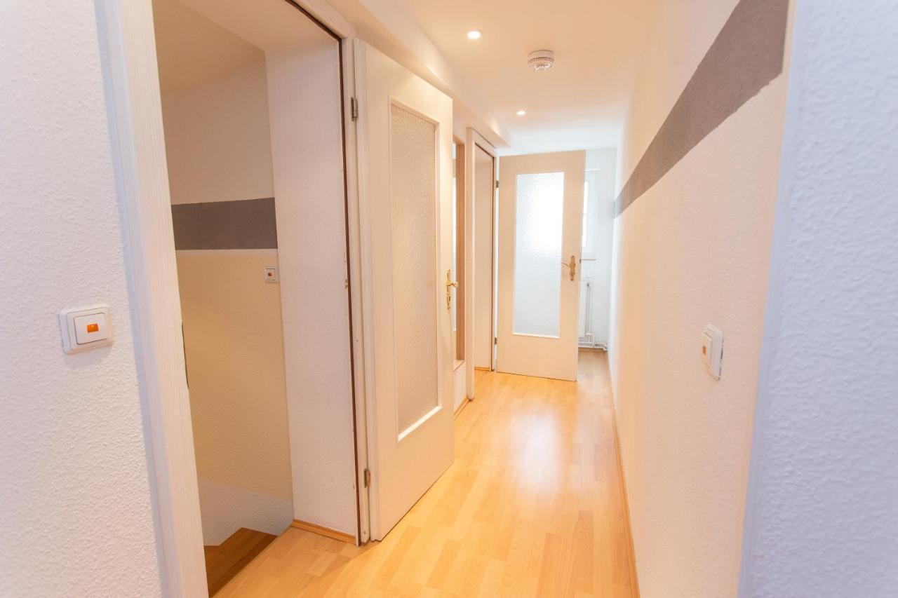 Fullhouse - Halle - Ku15 Apartments ภายนอก รูปภาพ