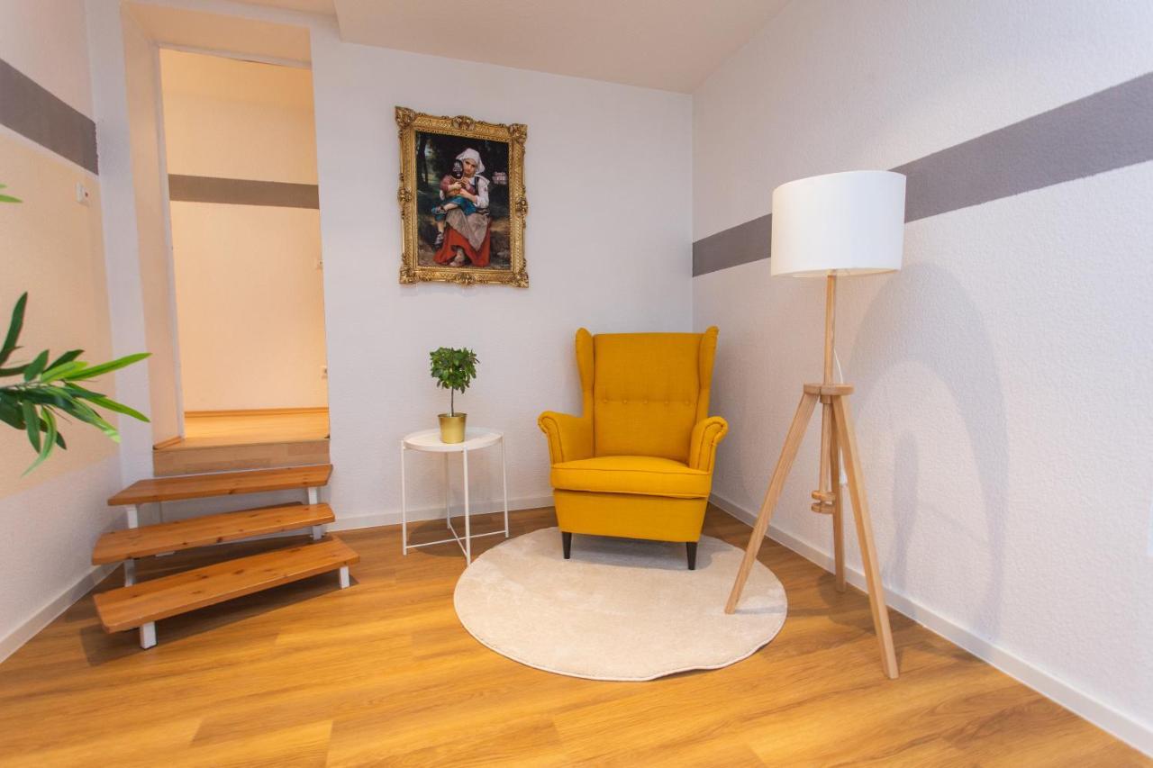 Fullhouse - Halle - Ku15 Apartments ภายนอก รูปภาพ