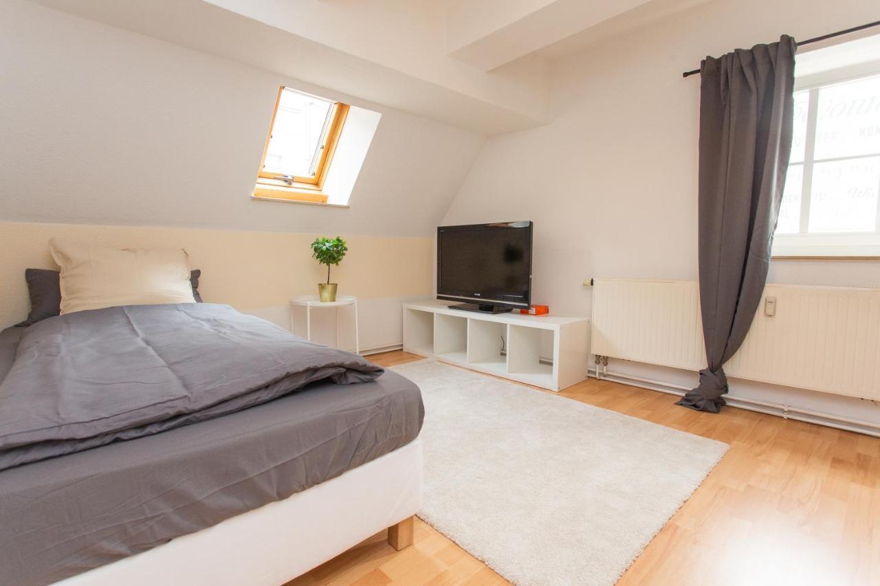 Fullhouse - Halle - Ku15 Apartments ภายนอก รูปภาพ