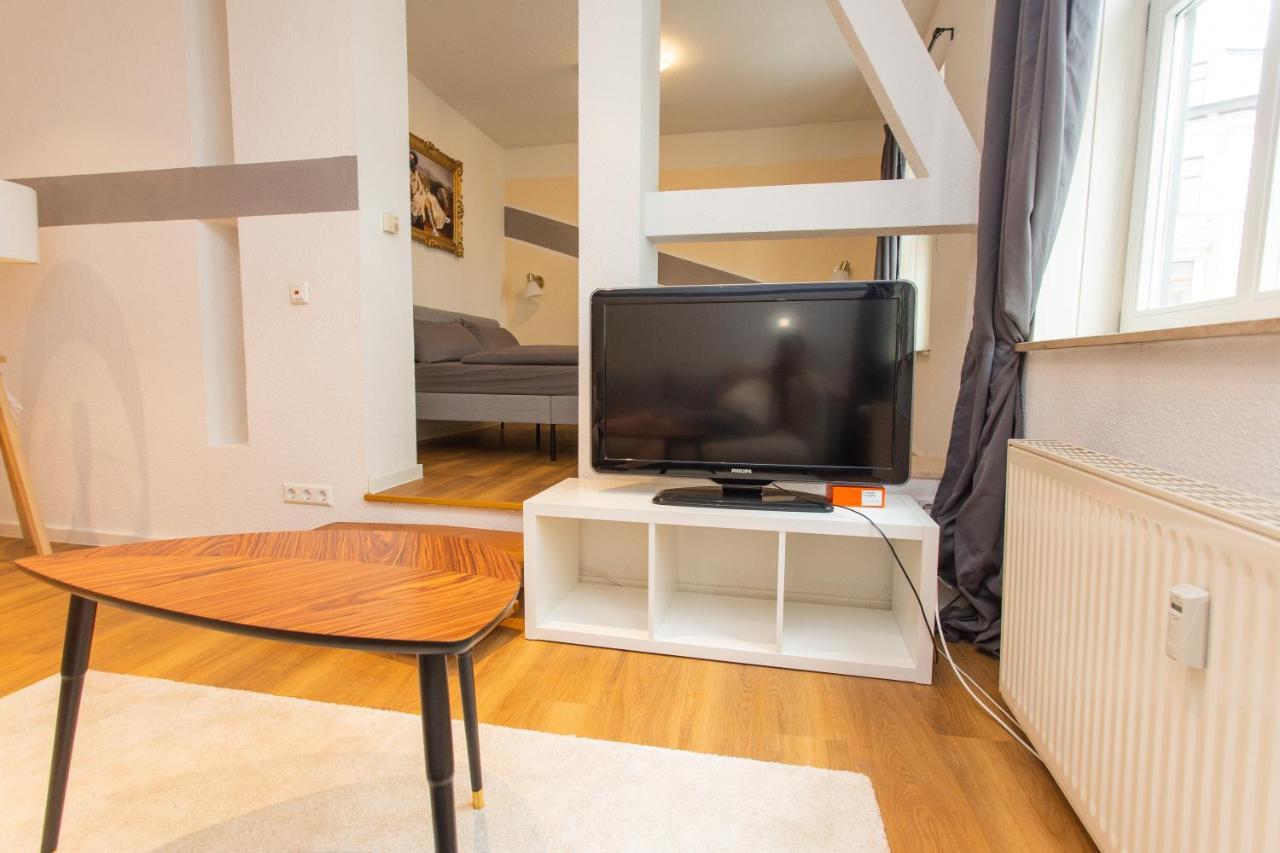 Fullhouse - Halle - Ku15 Apartments ภายนอก รูปภาพ